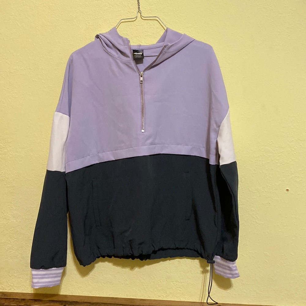 Windbreaker Pull Over